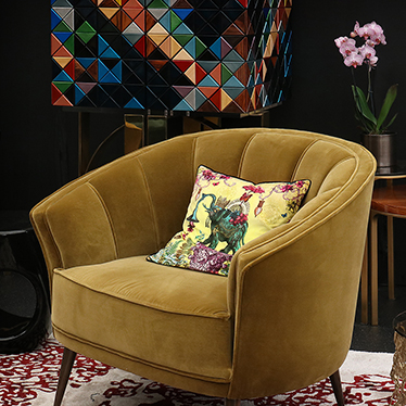 For BRABBU, the DECOREX promises to be the most exciting ever. It is the stage that will reunite the brand’s novelties, the best sellers and the most wanted by the Press. A cosmopolitan, cozy and fierce ambiance that totally reflects the brand’s mission.